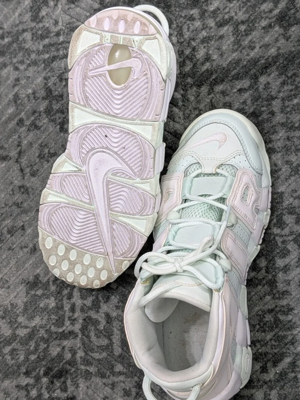 Nike Air More Uptempo Barely Green 2017 Women's Size 7.5 Mint Teal Sneakers